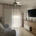 Appartement Beau Et Paisible T4 *