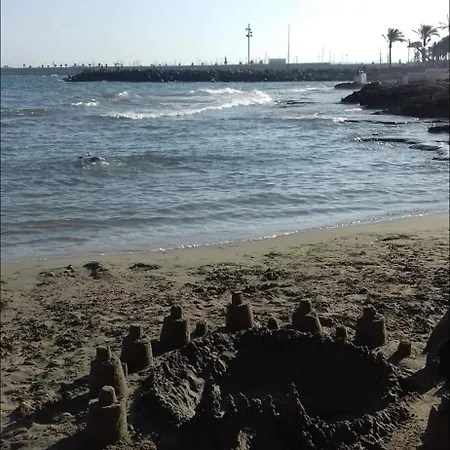 Daire Beau Et Paisible T4 *